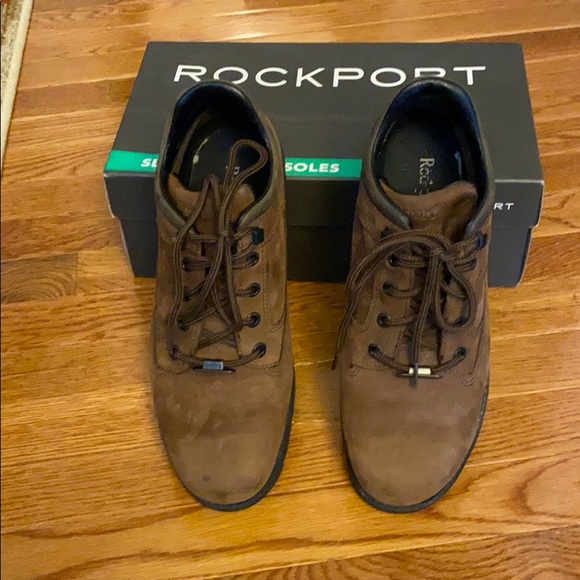 used rockport shoes